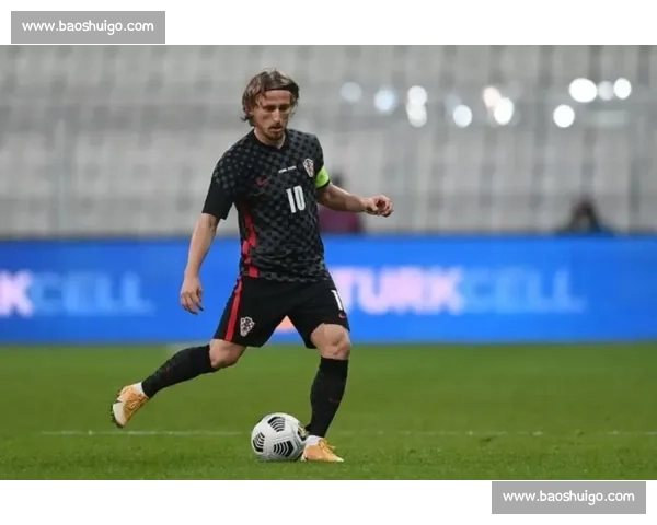 曼联对阵西汉姆联赛前预测解析胜负走势与关键看点战术阵容表现前瞻