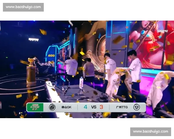 骑士勇士巅峰对决瞬间定格赛场激情与荣耀传承篮球史诗级经典画面